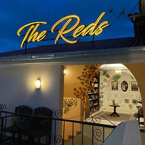  Estalagem The Reds